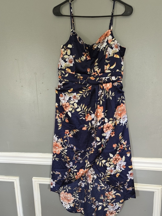 Lulus Dresses & Skirts - Lulu's Navy Floral Tie-Waist Spaghetti Strap Midi Dress